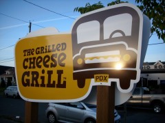 Grilled Cheese Grill sign