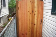 Cedar gate